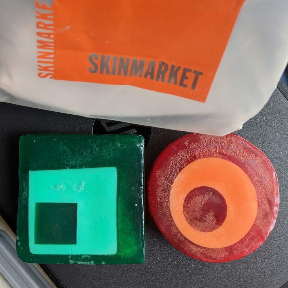 Skinmarket Smucci soaps watermelon mango berry